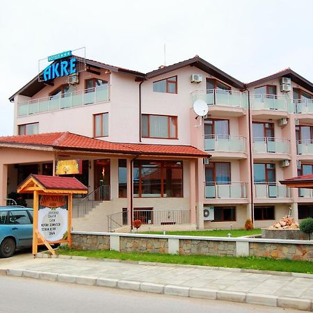 Hotel Akre Kavarna Buitenkant foto