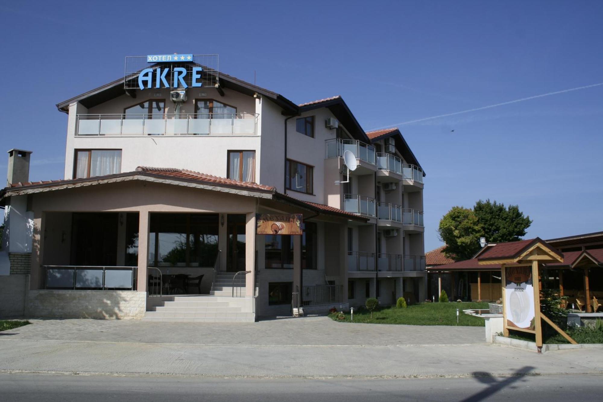 Hotel Akre Kavarna Buitenkant foto